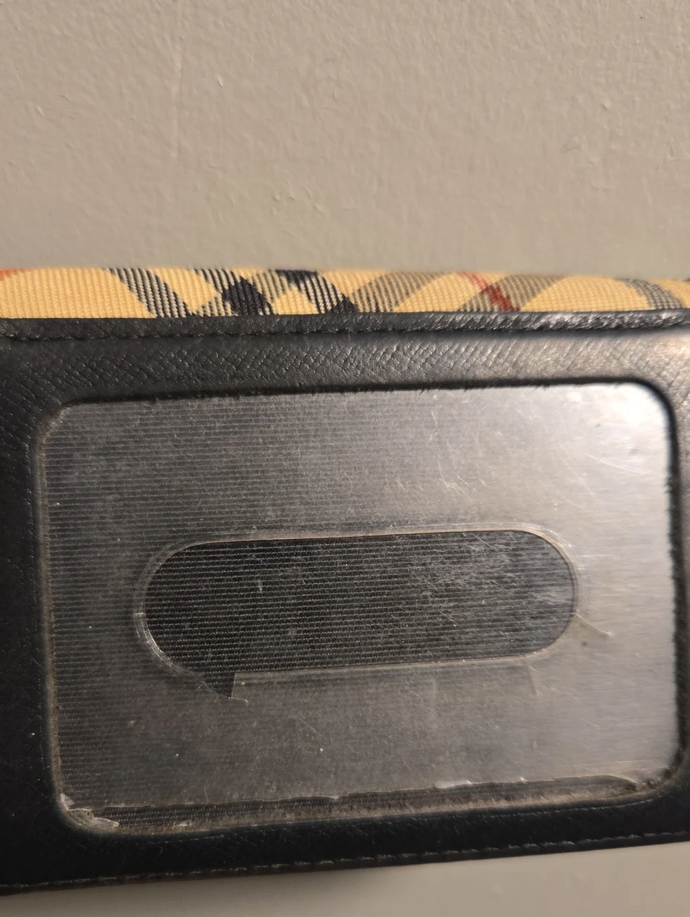 Burberry classic card